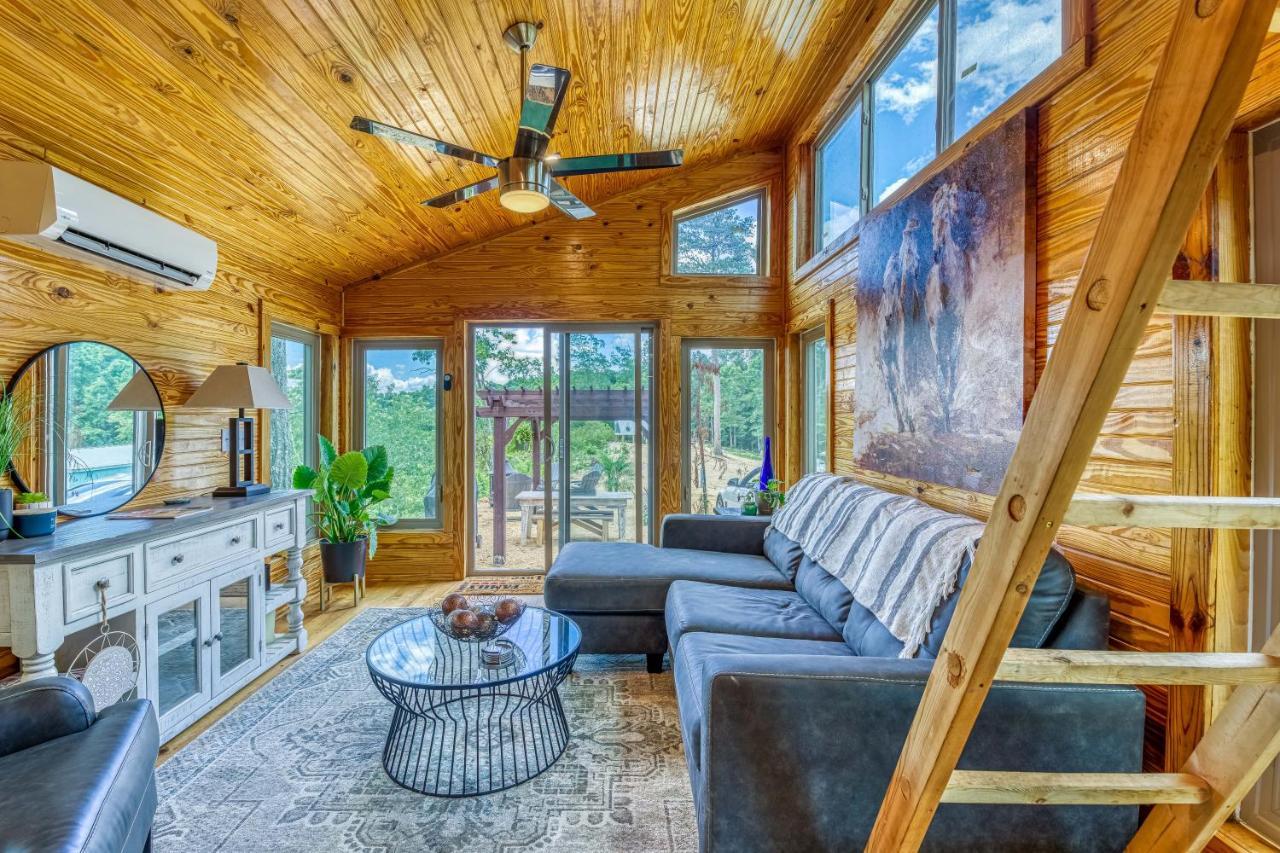 The Gemini-A Dreamy, Waterfront Tiny Cabin Rogersville 외부 사진